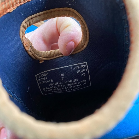 GLOSH BY BOGS BOOTS - Picture 8 of 11